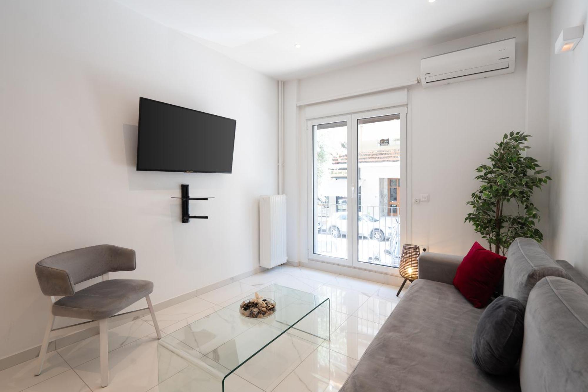 Sophisticated Modern Apt In Athens Center Екстер'єр фото