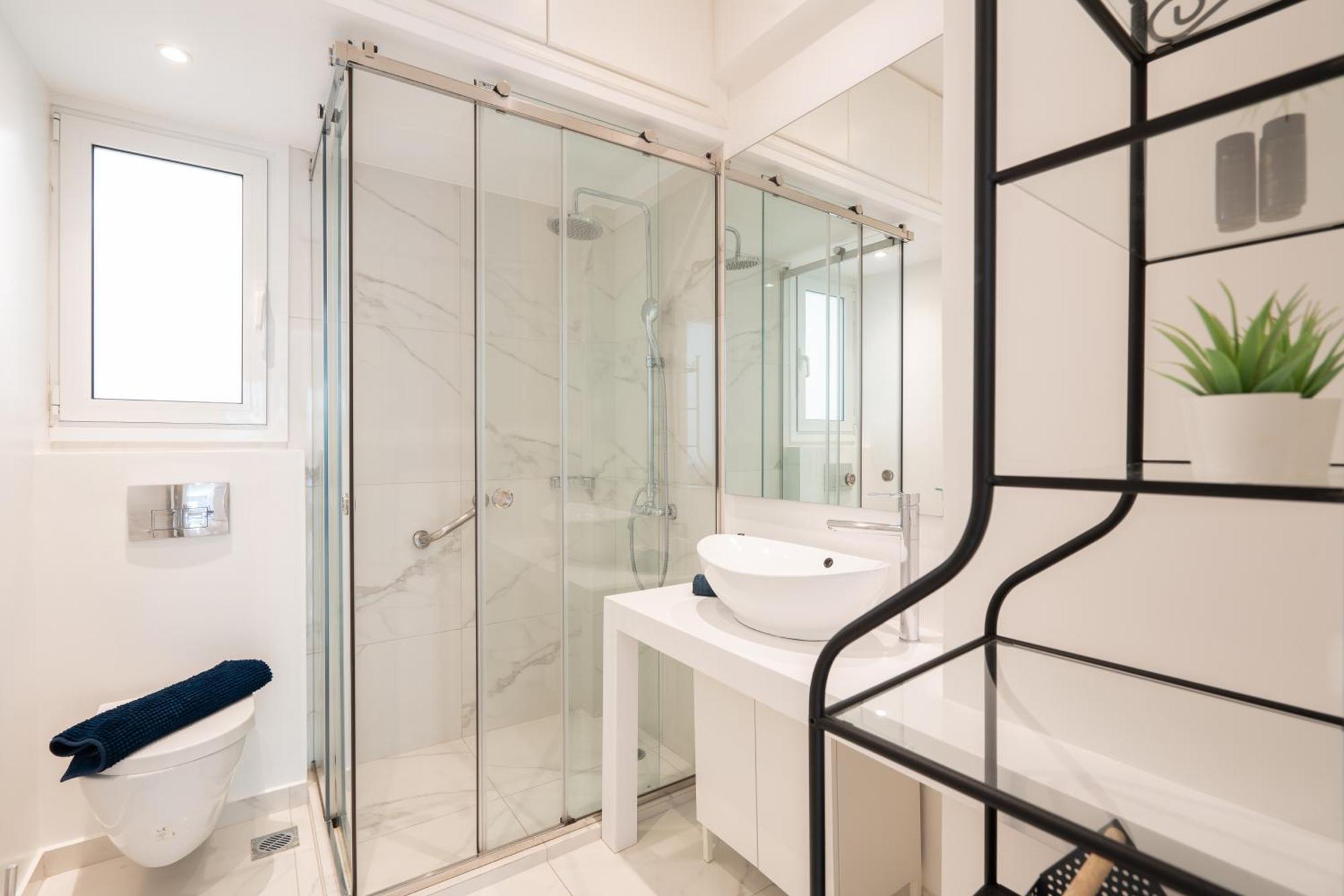Sophisticated Modern Apt In Athens Center Екстер'єр фото